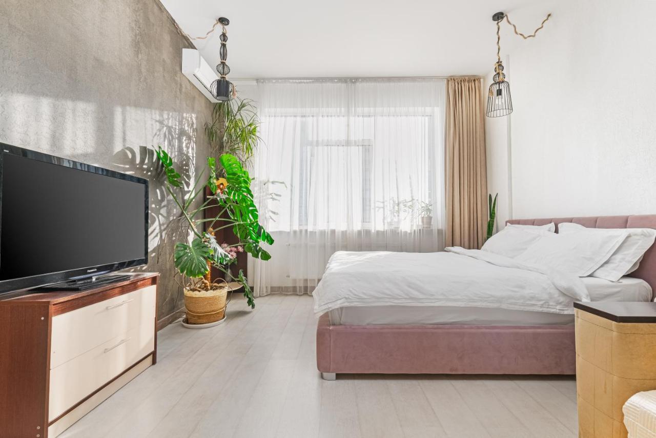 New Apartments In Arcadia,Sea View Odesa Exterior photo